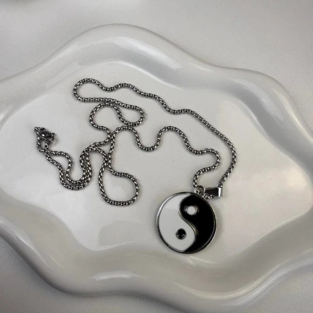 Yin Yang Pendant Necklace ☯️